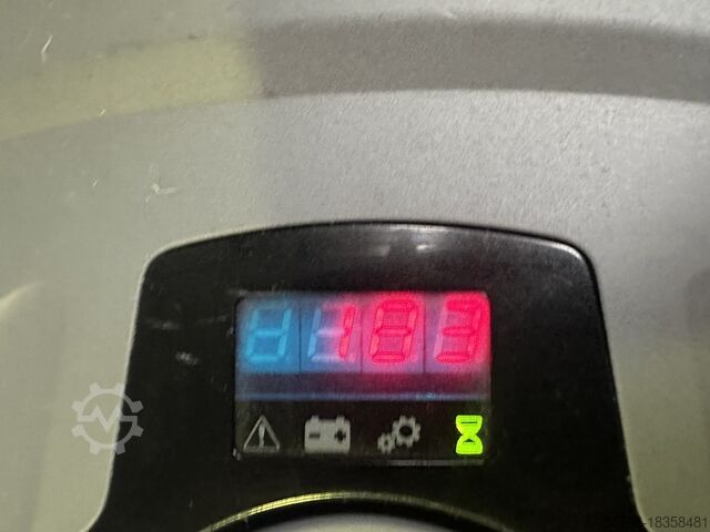 SPE 120 XR * ДЕМО!! Рич - мачта + наклоняемые вилы + нержавеющая сталь!! TOYOTA SPE 120 XR * DEMO !!  REACH - MAST  +  Tilting Forks + S.S.  !!