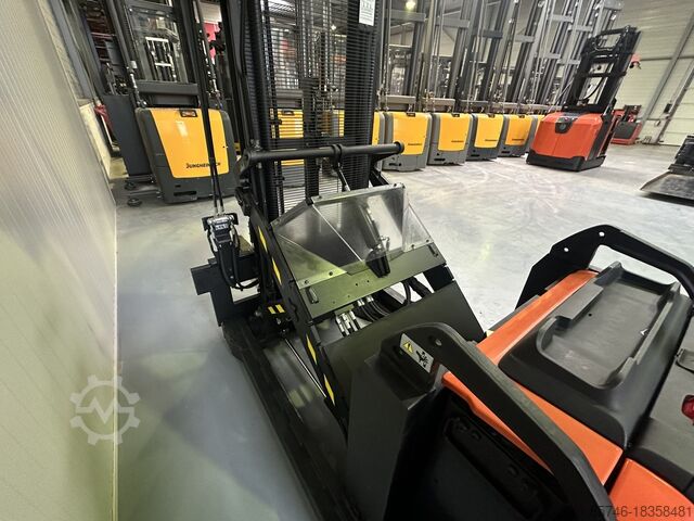 SPE 120 XR * ДЕМО!! Рич - мачта + наклоняемые вилы + нержавеющая сталь!! TOYOTA SPE 120 XR * DEMO !!  REACH - MAST  +  Tilting Forks + S.S.  !!