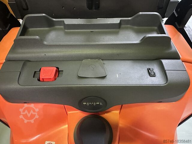 SPE 120 XR * ДЕМО!! Рич - мачта + наклоняемые вилы + нержавеющая сталь!! TOYOTA SPE 120 XR * DEMO !!  REACH - MAST  +  Tilting Forks + S.S.  !!