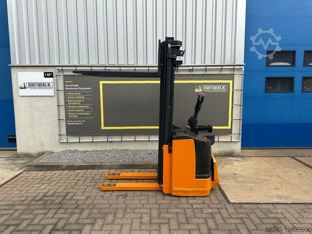 Электрический трехмачтовый штабелер Still VS-22354, 4 940 мм STILL EGVS14