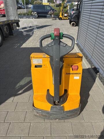 Электрические палетные тележки Jungheinrich EJE 220 Rampenfunktion