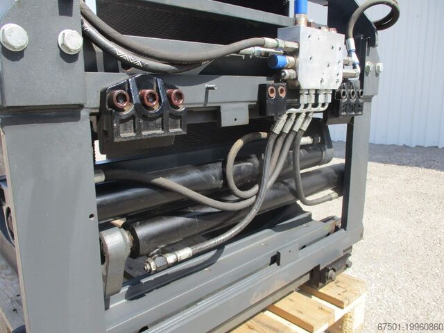 Зажим для тюков MEYER Ballenklammer 1600 kg (3337)