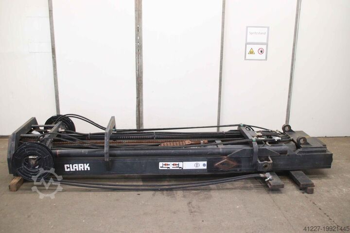 Мачта вилочного погрузчика Clark EML 7000 T  4 to