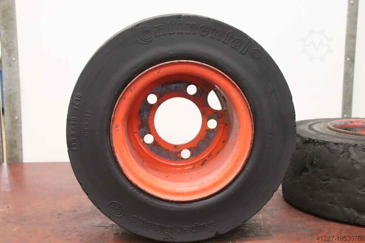 Цельнолитые резиновые шины 2 шт. Continental Super Elastic 23x9-10