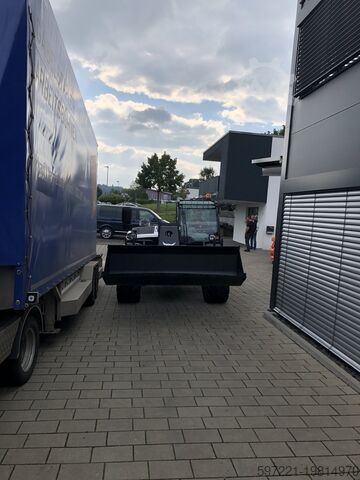 Стационарный телескопический погрузчик Bobcat TL470