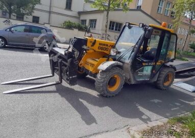 Телескопический манипулятор JCB 525-60