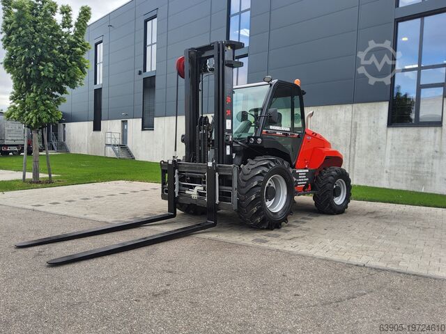 Вездеходный вилочный погрузчик Manitou M 50-4