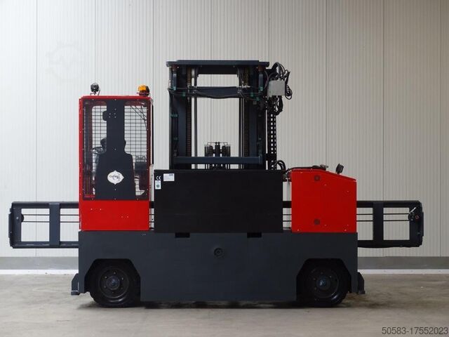 Четырехсторонний боковой загрузчик Combilift ESL5067