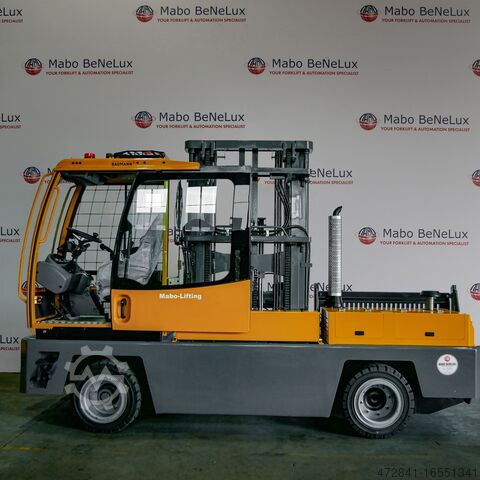 Автопогрузчики с боковым погрузчиком Baumann HX50
