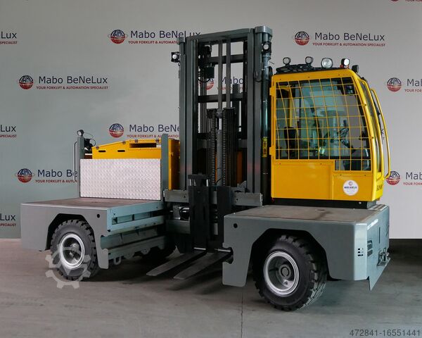 Автопогрузчики с боковым погрузчиком Baumann EGX70