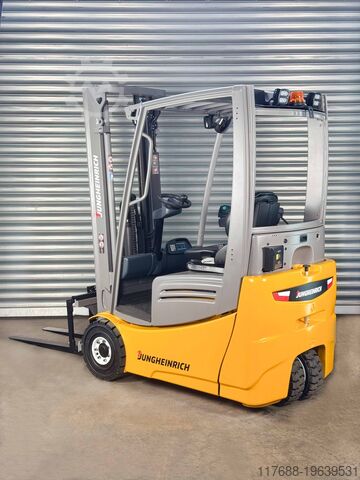 Транспортировочное средство Jungheinrich Service Neu - Batterie 82% - 5,5m Hub - 1,5t