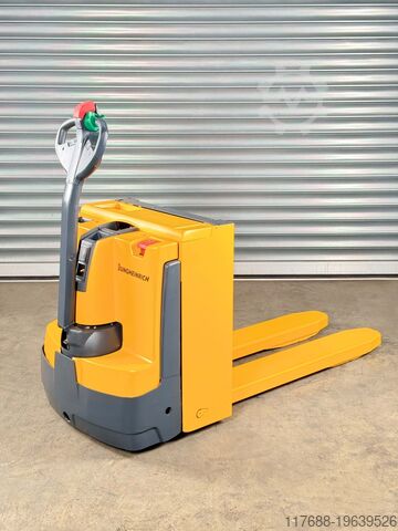 Транспортировочное средство Jungheinrich Service Neu - Batterie 80% - 2t - nur 3.678 Std.