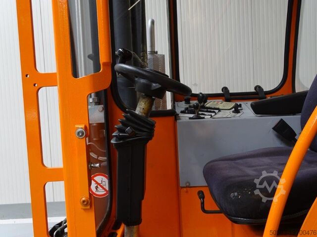 Четырехсторонний боковой загрузчик Hubtex DQ45-G - TRAVERSE