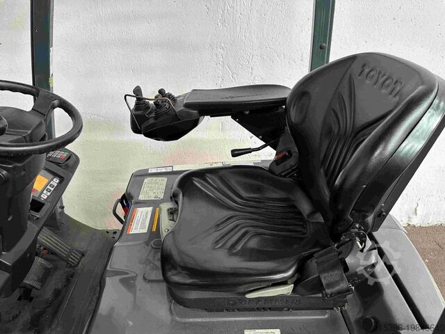 Электрический 3-колесный вилочный погрузчик Toyota 8FBE15T - TRIPLEX 4,3 m