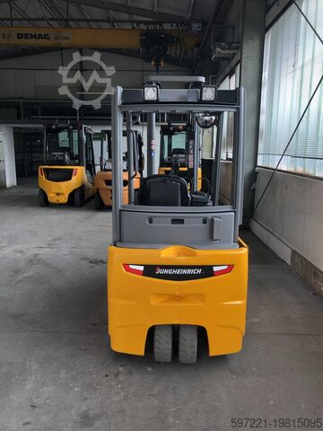 Электрический – 3 колеса Jungheinrich EFG 216