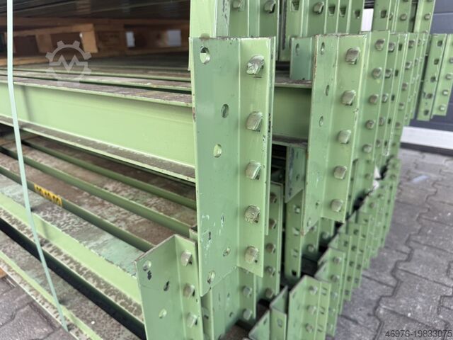 Многоярусный склад Траверса для паллетных стеллажей SSI Schäfer PR400 /lichte Weite: 2.700mm INP Profil: 80 x 42 mm