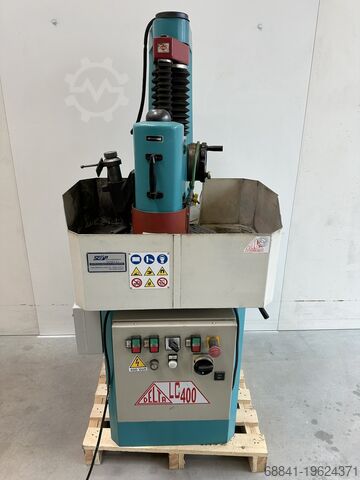 Плоскошлифовальный станок с поворотным столом Delta LC400