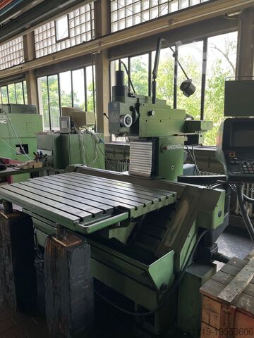 Фрезерный станок с ЧПУ Deckel FP 42 NC  