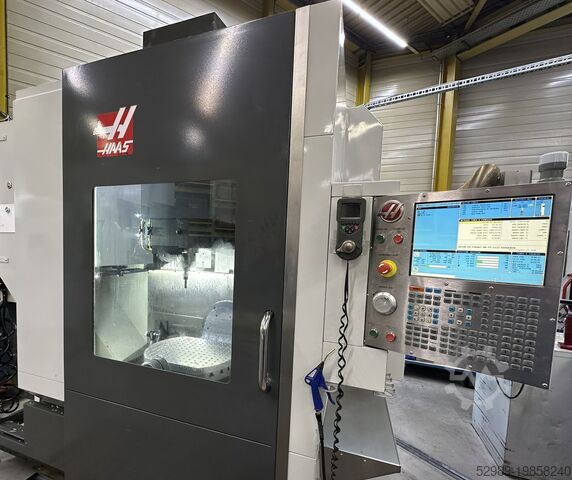 HAAS UMC-750 HAAS UMC-750