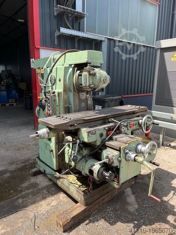 Универсальный фрезерный станок Stanko 6R82G  