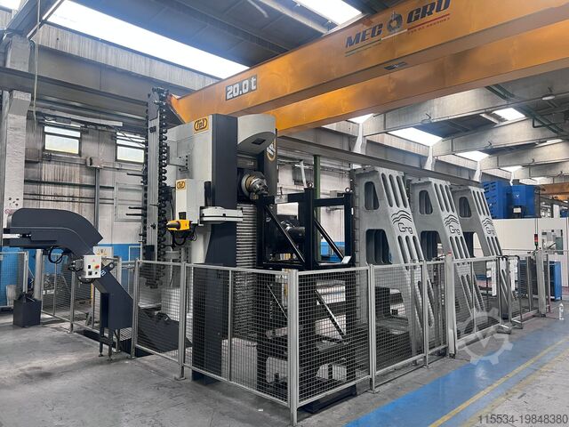 Мобильный колонный фрезерный станок FPT Industrie VERUS