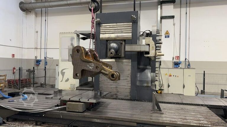 Мобильный колонный фрезерный станок STS Performance