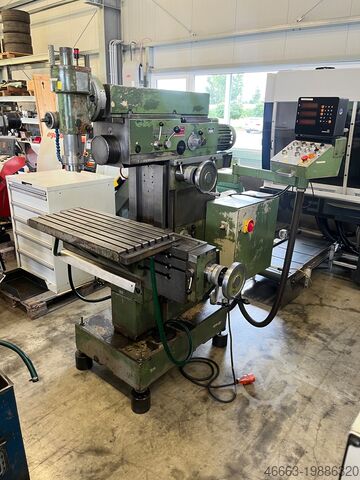 Универсальный фрезерный станок из школы AVIA 