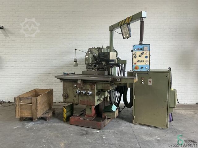 Фрезерные станки TOS FGS 32/40 1987 года TOS FGS 32/40 FGS