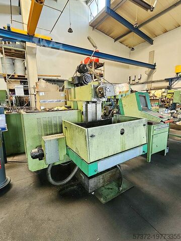 Фрезерный станок с ЧПУ Maho MH 500 W