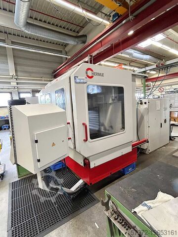 Универсальный фрезерно-сверлильный станок с ЧПУ Hermle UWF 1001 H