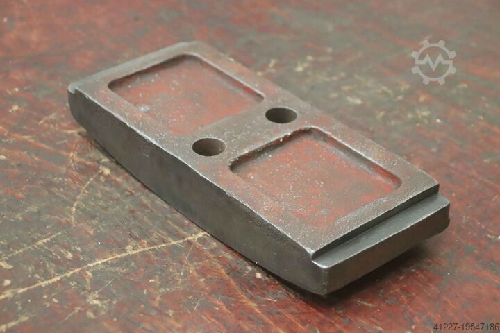 нижняя часть рамки unbekannt Spannbreite 272 mm