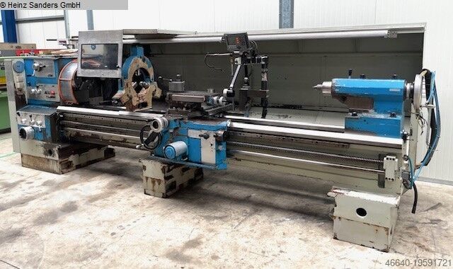 Токарно-винторезный станок - электронная LÖW W722