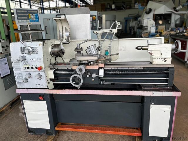 Токарно-центровой станок и токарный станок с подающим шпинделем OPTIMUM D 360x1000 DPA
