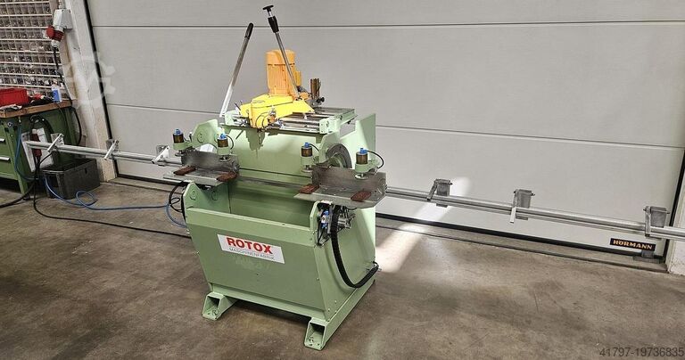 Копировальный фрезерный станок Rotox KF 347 Rotox KF 347