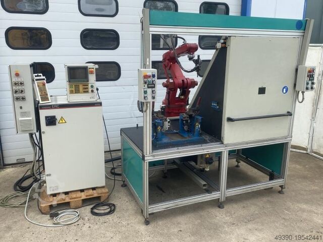 Сварочная ячейка с 6-осевым промышленным роботом, сварочный робот, роботизированная сварочная устано YASKAWA - MOTOMAN - YASNAC 