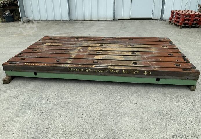 Чугунная кровать Taque fonte rainurée - Floor Plate 3300 x 2000 x 240 mm - No 3