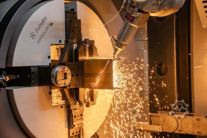 Станок для лазерной резки труб Heavy-duty Tube Laser Cutter 6kw-20kw NS-12052HG bevel≤45°