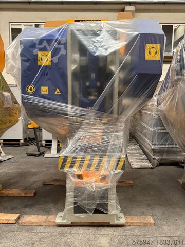 Экцентриковый пресс типа C, 100 тонн CRONOSSTECH CECP 100