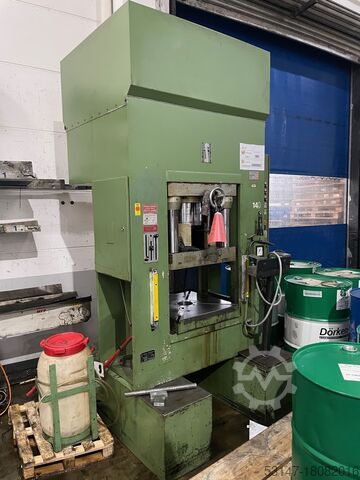 Гидравлический пресс Schoen UTE / B