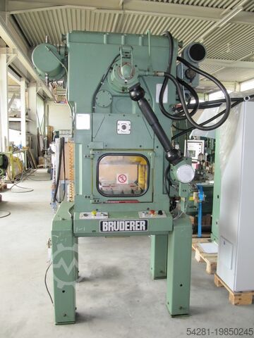 Автоматическая вырубная машина BRUDERER BSTA 200E