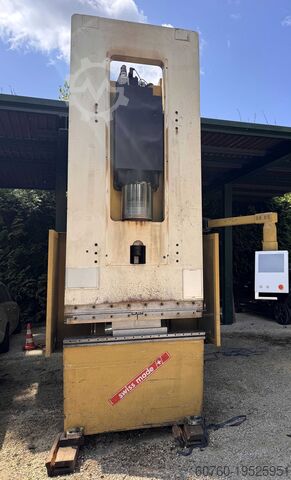 Гибочный пресс RTS 225-1400 Beyeler RTS 225-1400