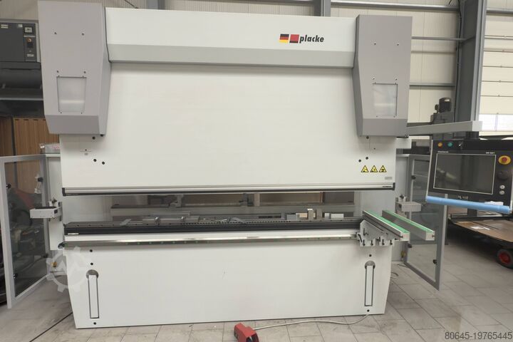 АБКАНТПРЕССЕ Placke HQPB M4 125 to. x 3.100 mm