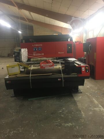 АБКАНТПРЕССЕ Amada co2