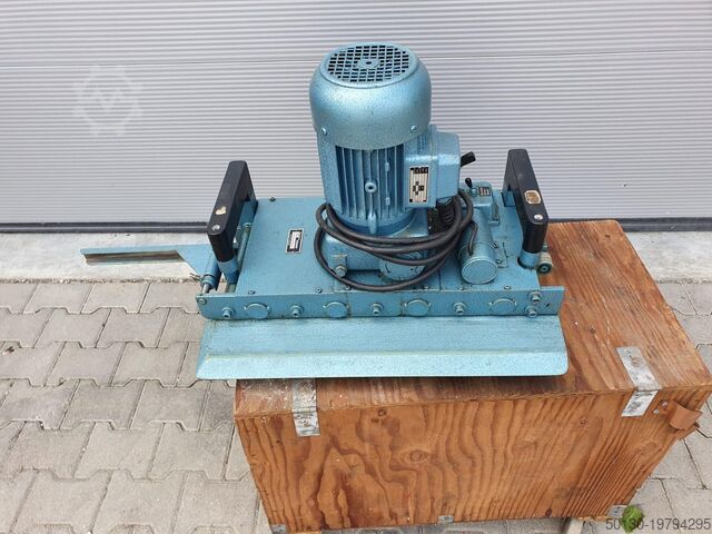 Фальцевальная машина / Установочная машина Schlebach AK2