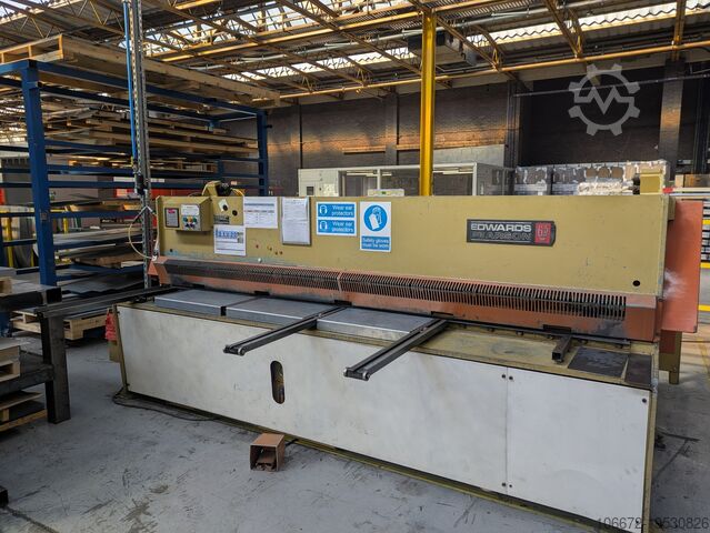 гидравлические гильотинные ножницы EDWARDS PEARSON GE 6.5/3000 HYDRAULIC CNC PROGRAMMABLE