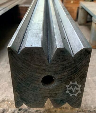 Универсальный штамп  