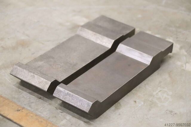 Листогибочный инструмент с делениями 148 мм unbekannt 256/38 mm  90°