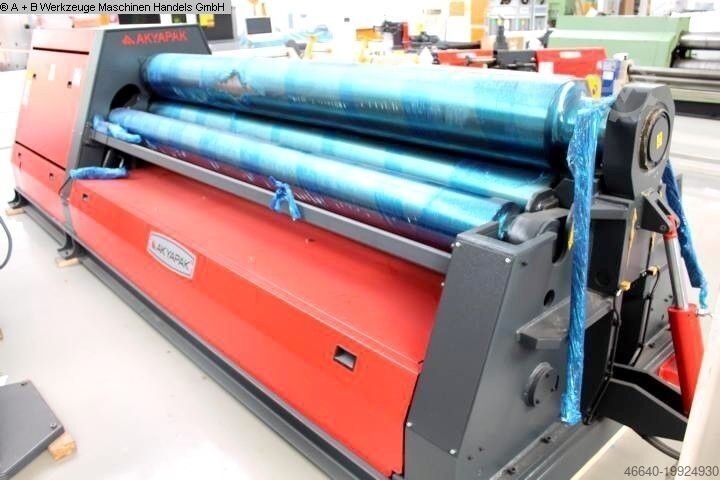 Гибочный станок для листового металла - 4 ролика AKBEND AHS 40/06