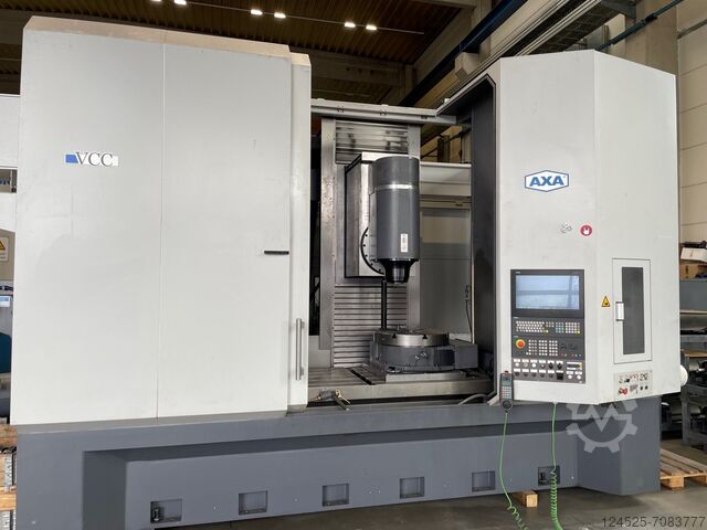 Обрабатывающий центр с подвижной колонной AXA VCC 50