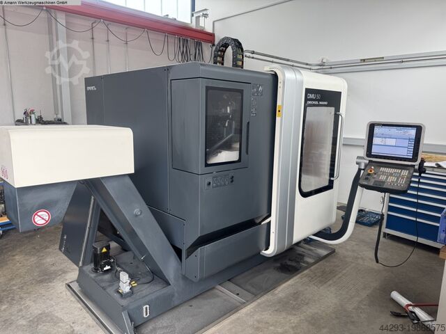 Обрабатывающий центр - универсальный DECKEL- MAHO DMU50